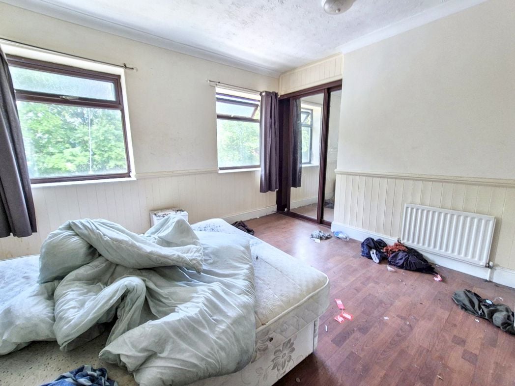 Property image 8 of 17