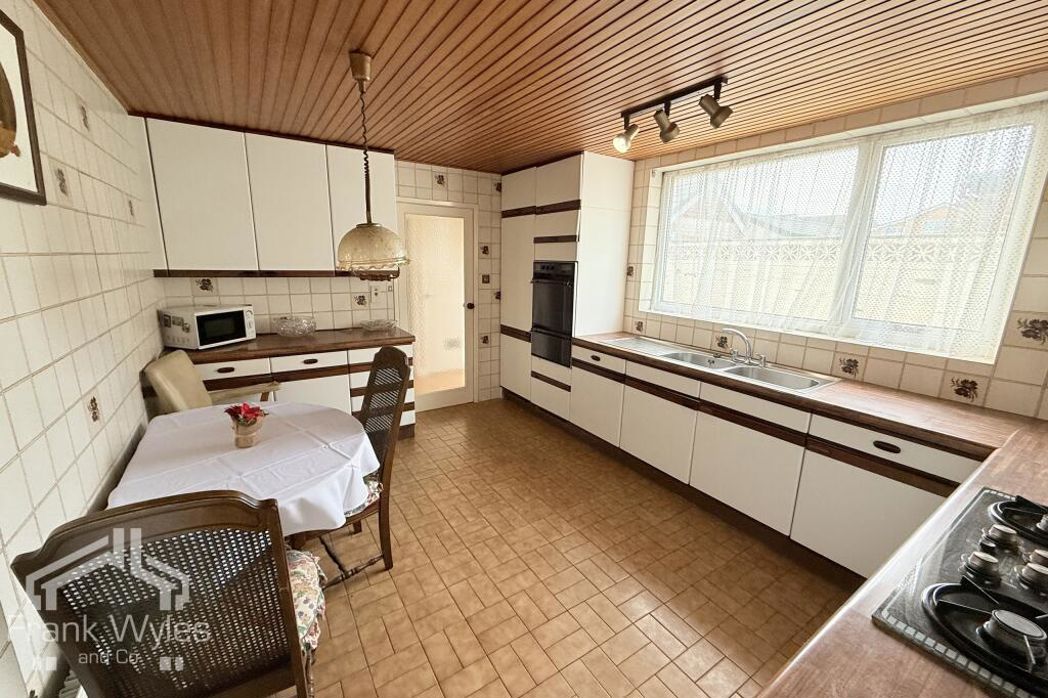 Property image 5 of 13