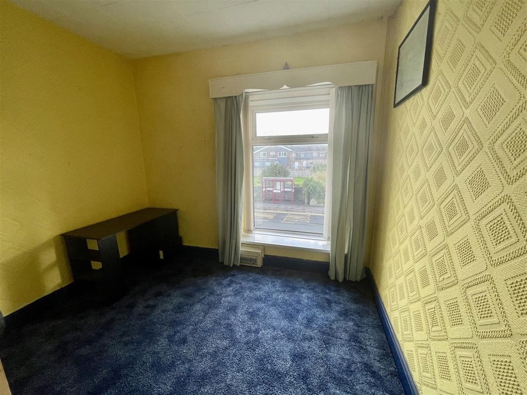 1, 1A & 1B, Carmarthenshire, Carmarthenshire, SA18 2DB