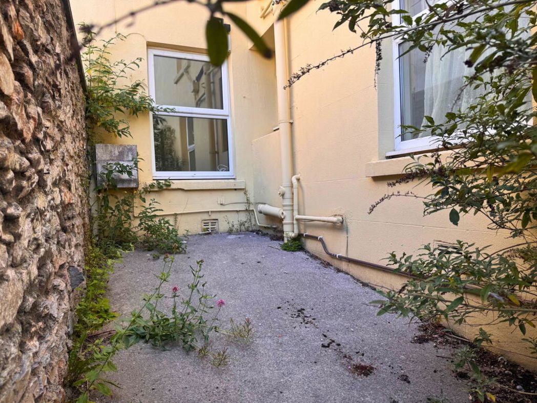 Property image 9 of 9