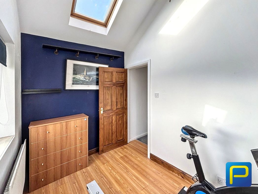 Property image 17 of 22