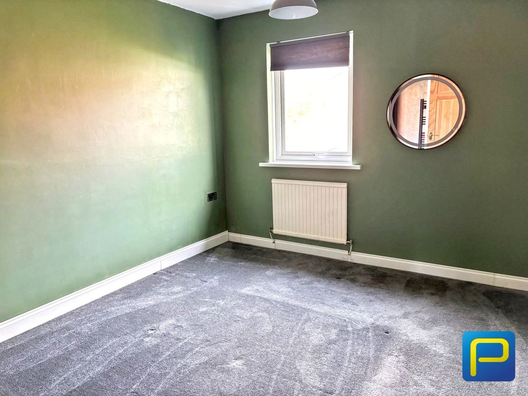 Property image 12 of 22