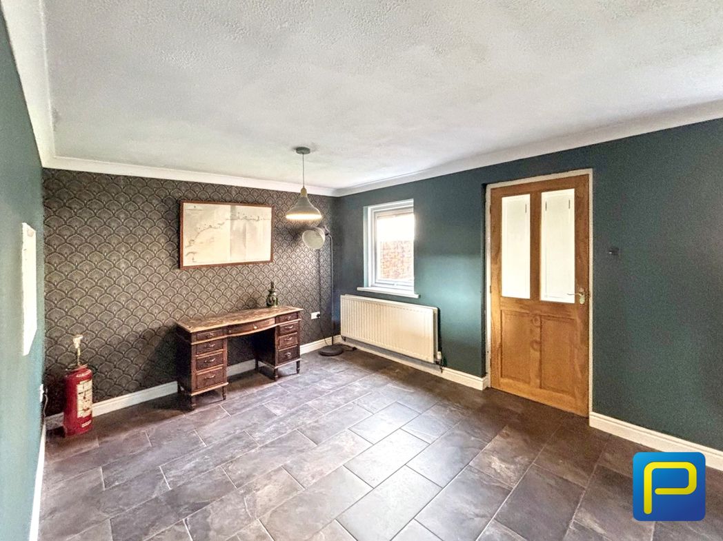 Property image 4 of 22