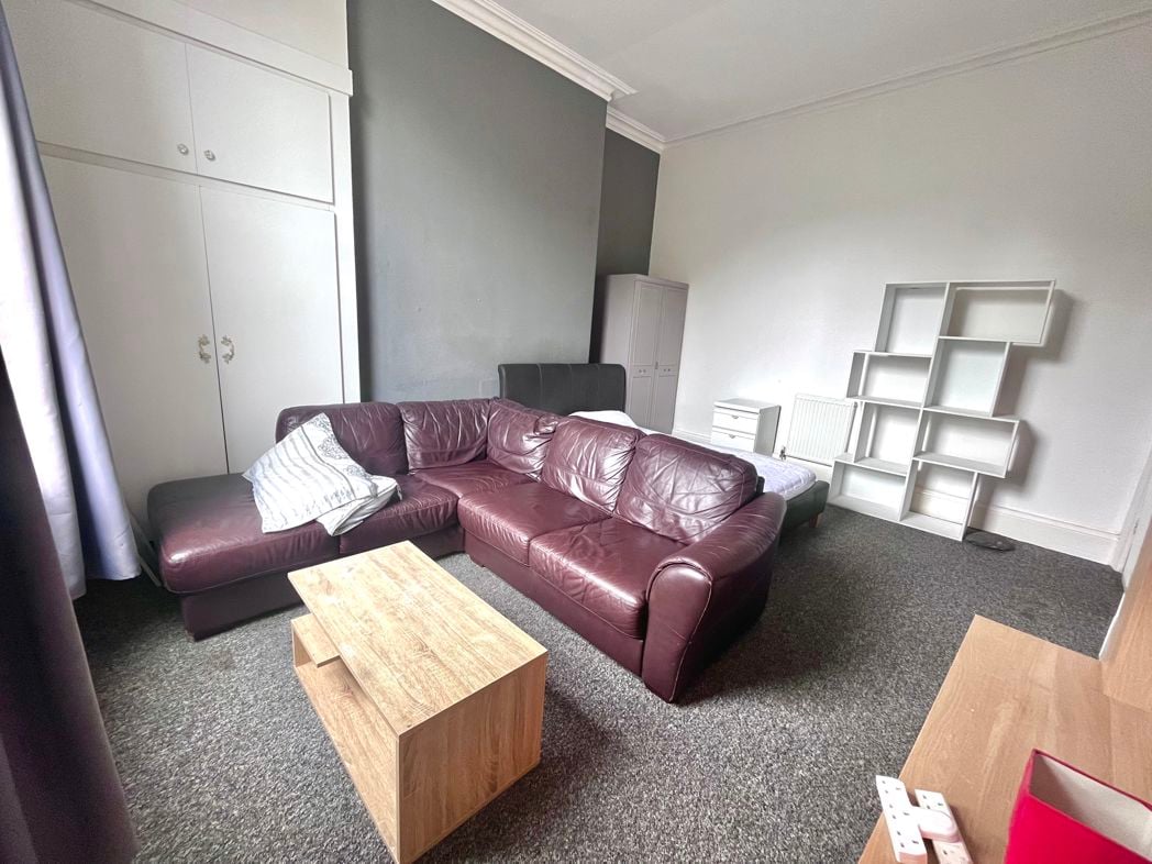 Property image 4 of 20