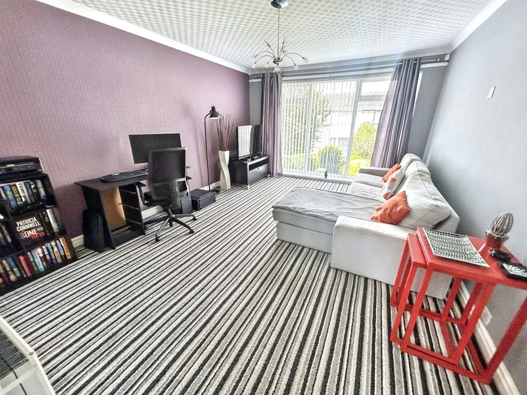 Property image 2 of 7