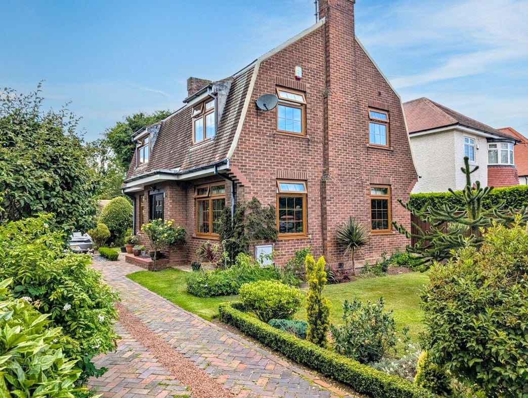 Property image 21 of 27