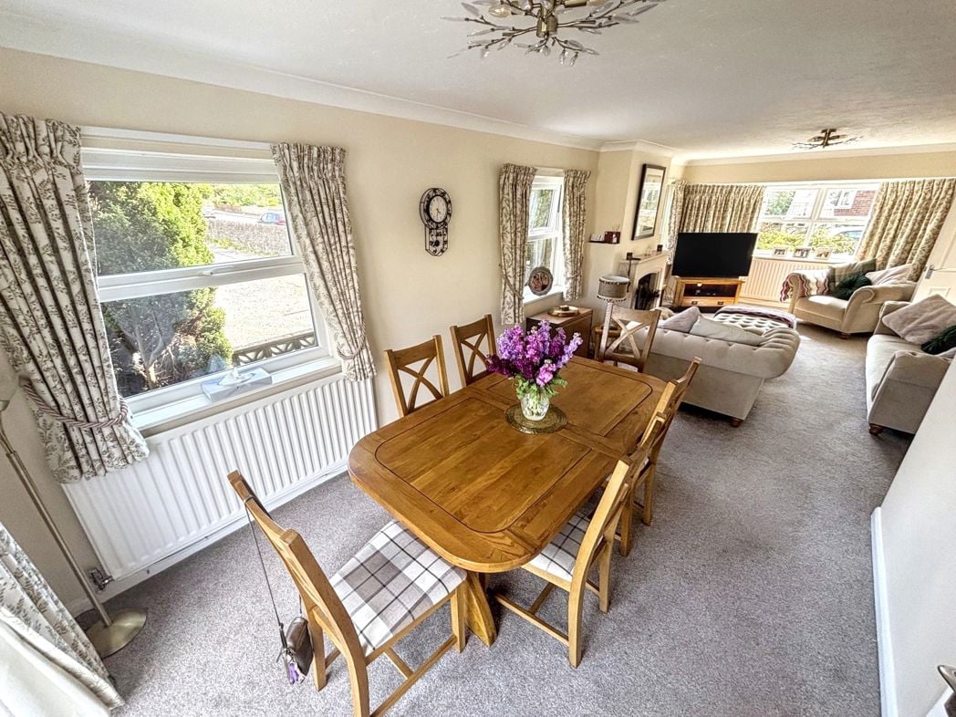 Property image 6 of 34