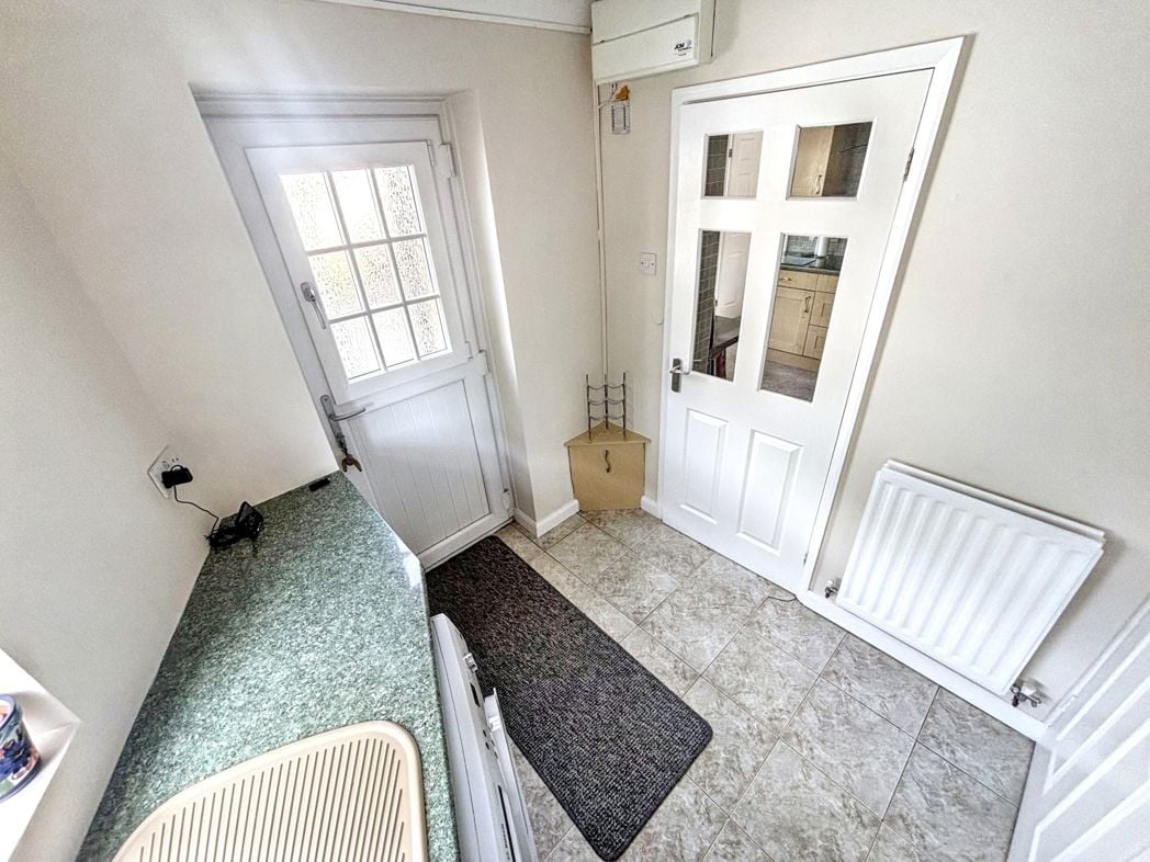 Property image 12 of 34