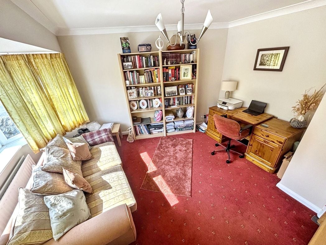Property image 14 of 34