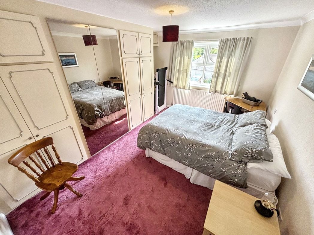 Property image 22 of 34