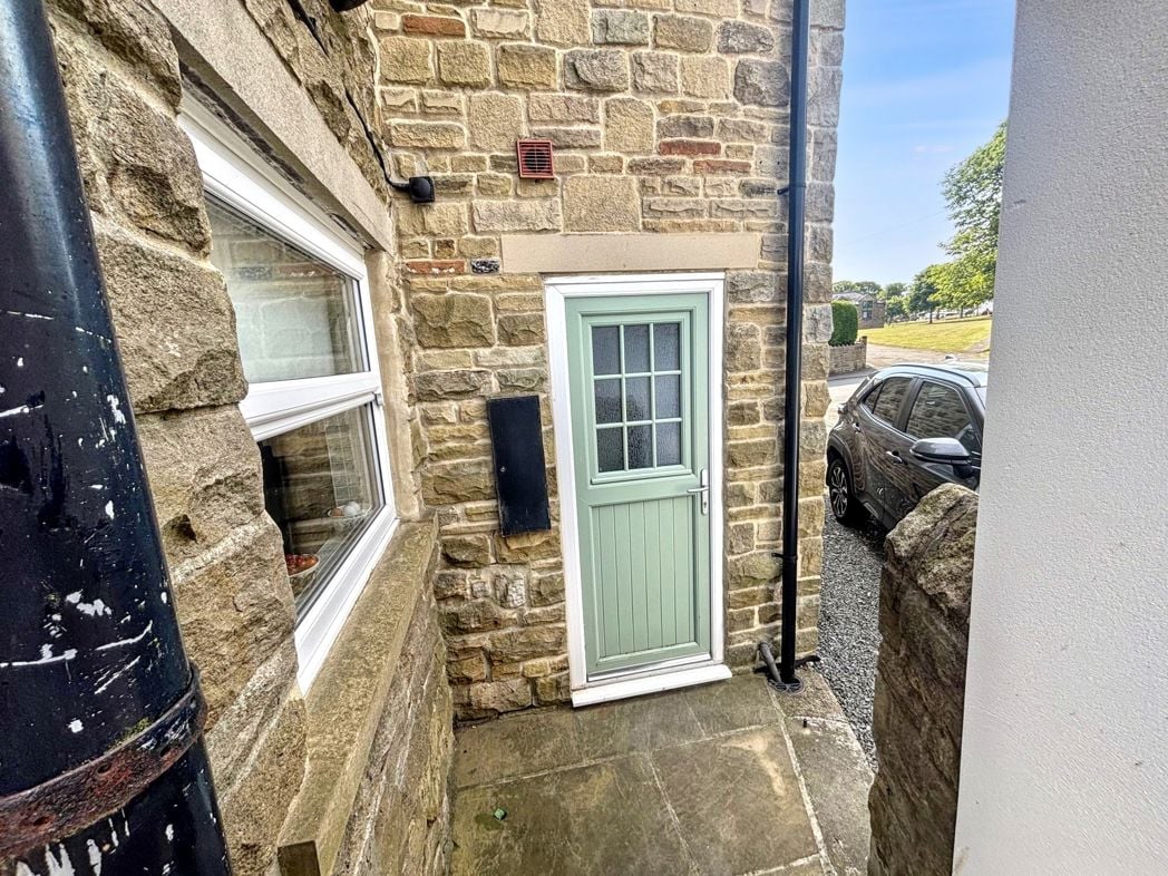 Property image 31 of 34