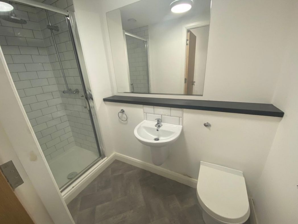 Property image 3 of 16