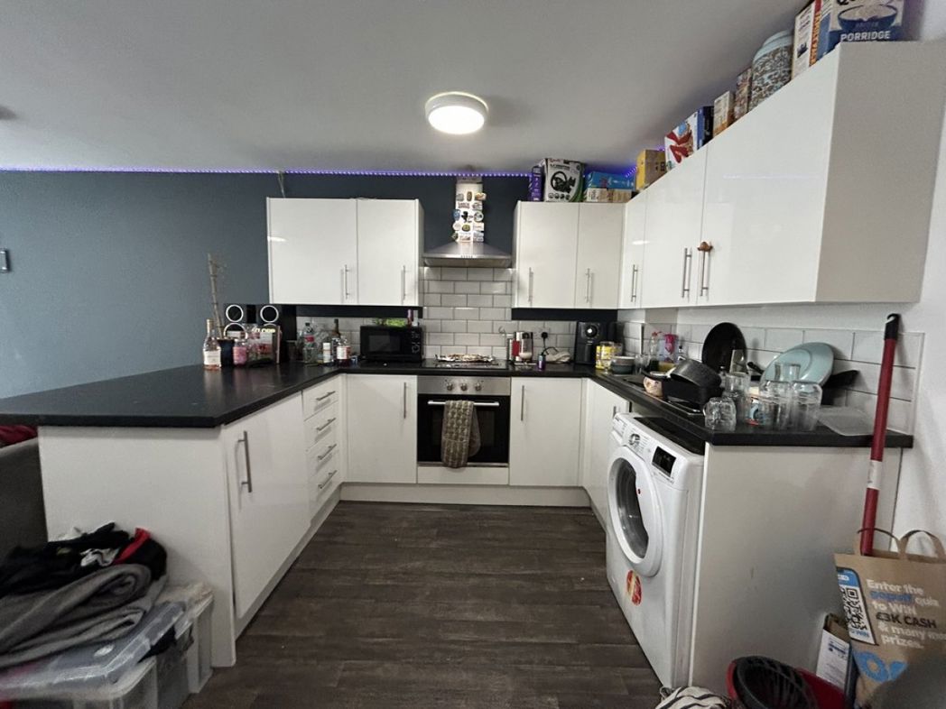 Property image 7 of 16