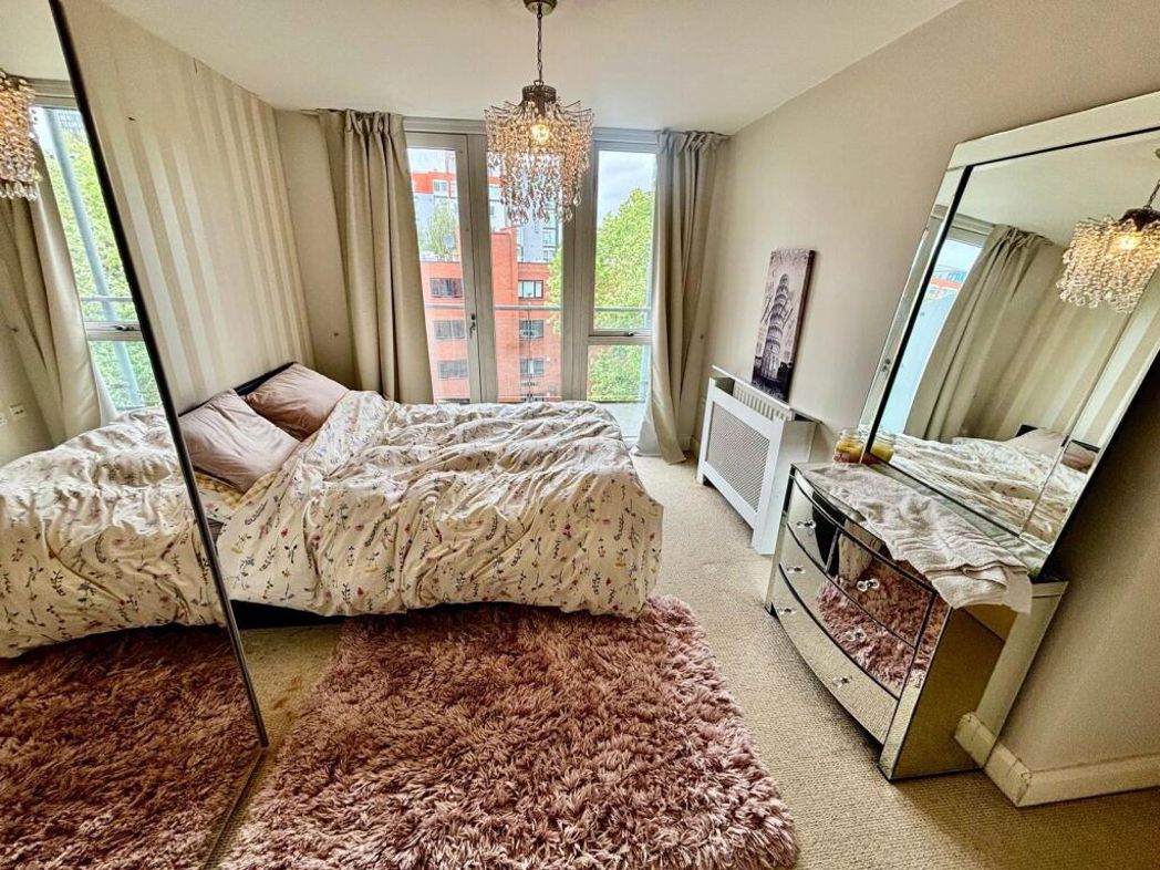 Property image 6 of 9