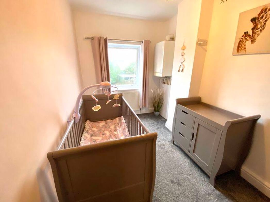 Property image 8 of 9
