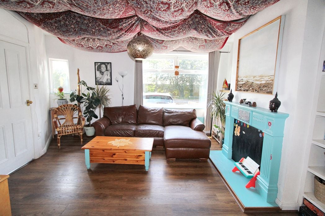 Property image 2 of 12