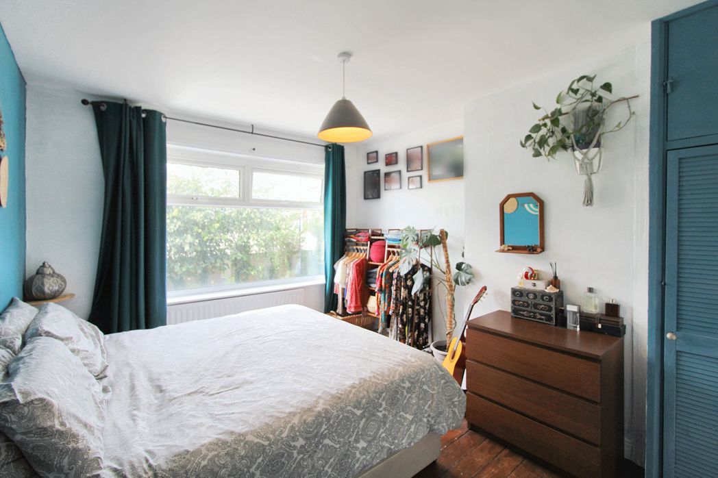 Property image 5 of 12