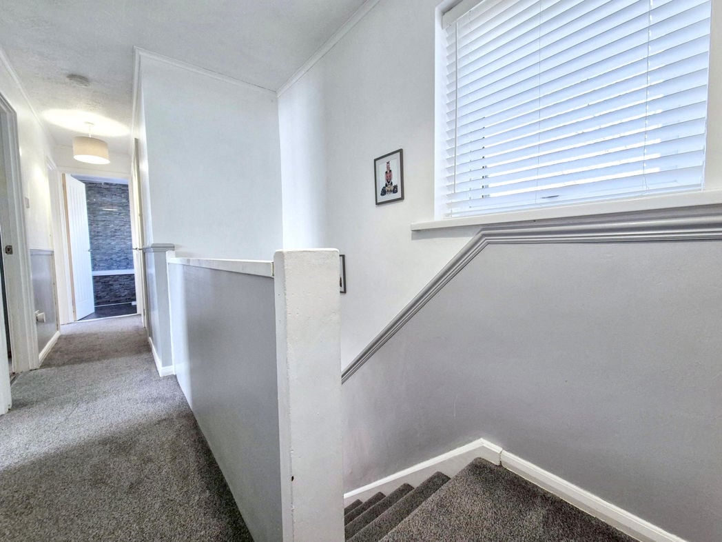 Property image 11 of 20