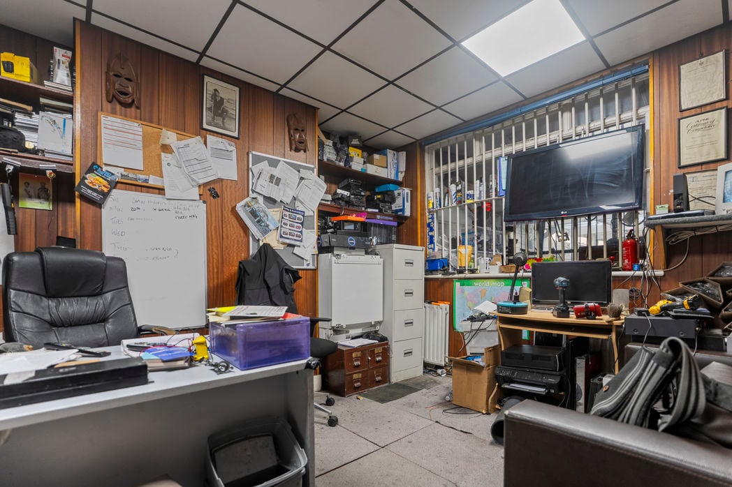 Property image 4 of 15