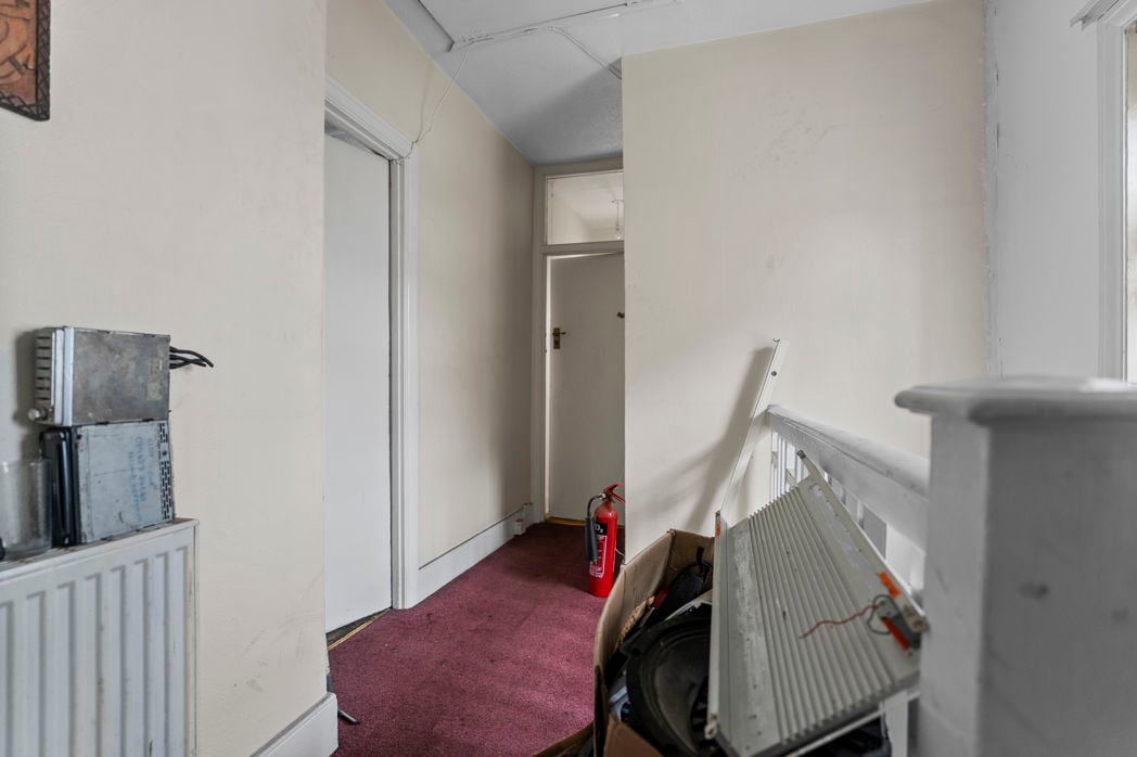 Property image 8 of 15