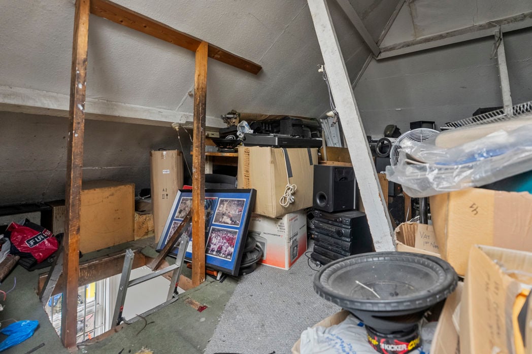 Property image 12 of 15