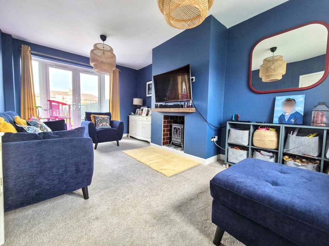 Property image 2 of 20