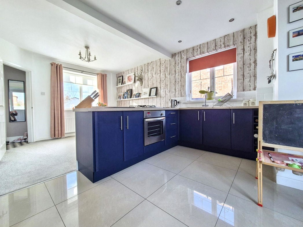 Property image 3 of 20
