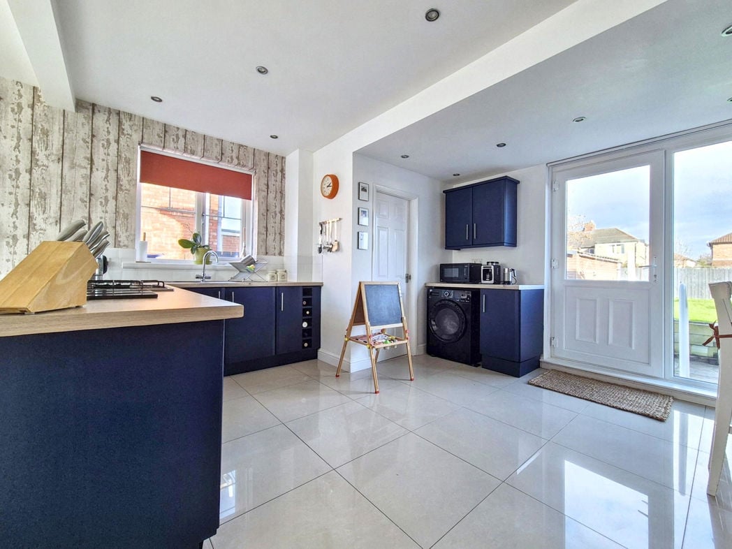 Property image 7 of 20