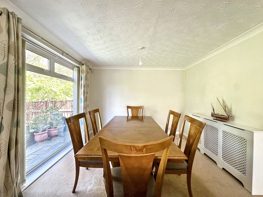 Property image 7 of 31