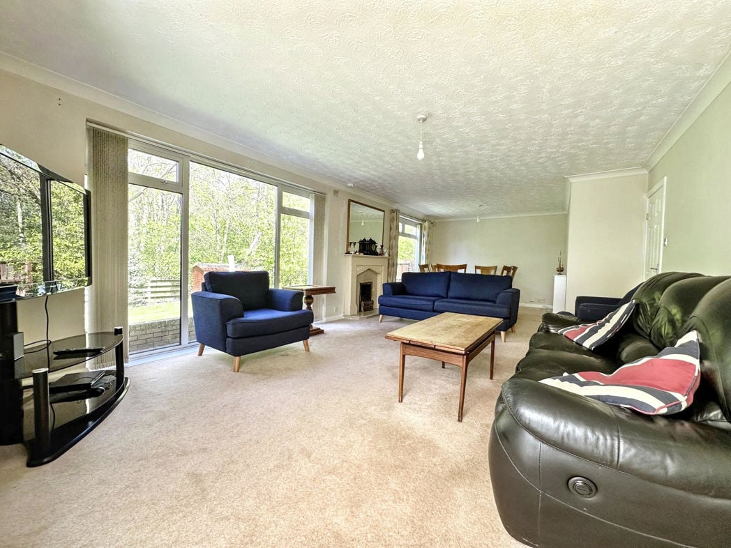 Property image 4 of 31