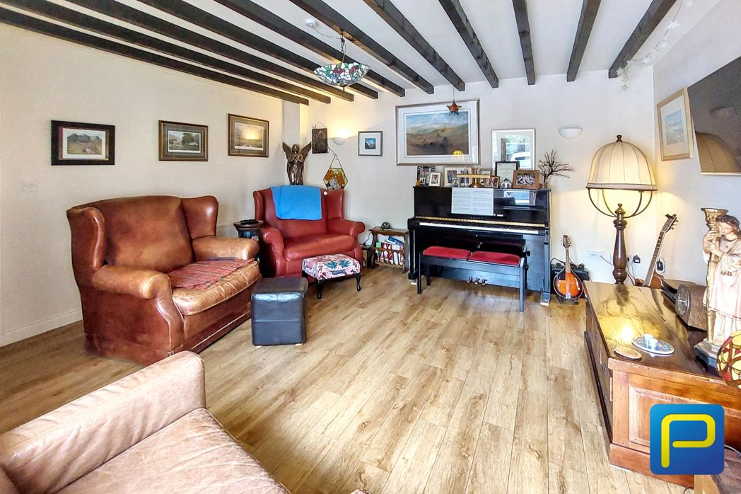 Property image 9 of 24