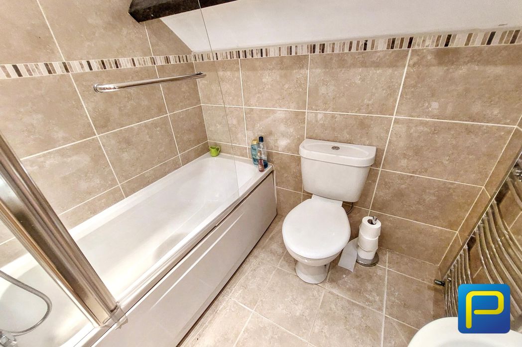 Property image 17 of 24