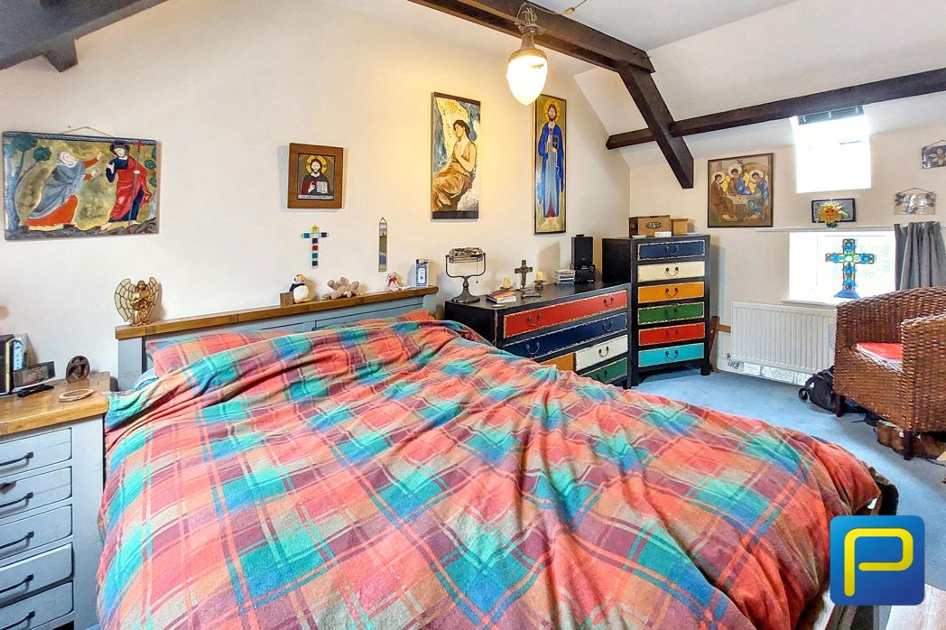 Property image 11 of 24