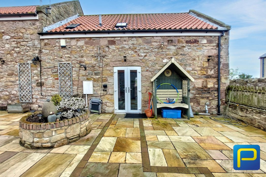 Property image 2 of 24