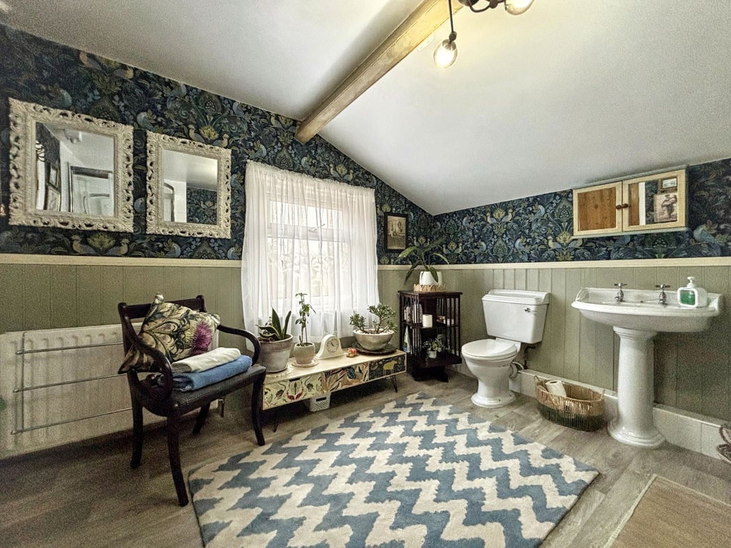 Property image 20 of 34