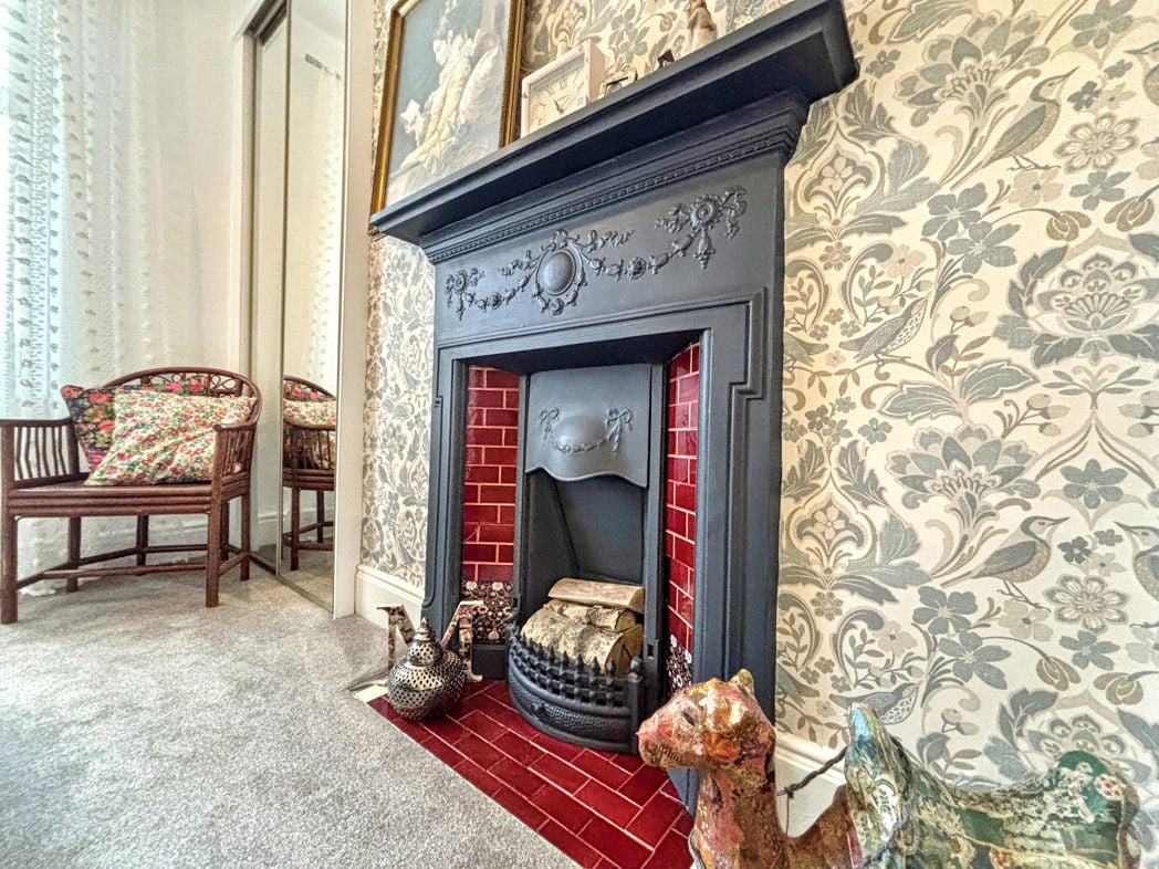 Property image 24 of 34