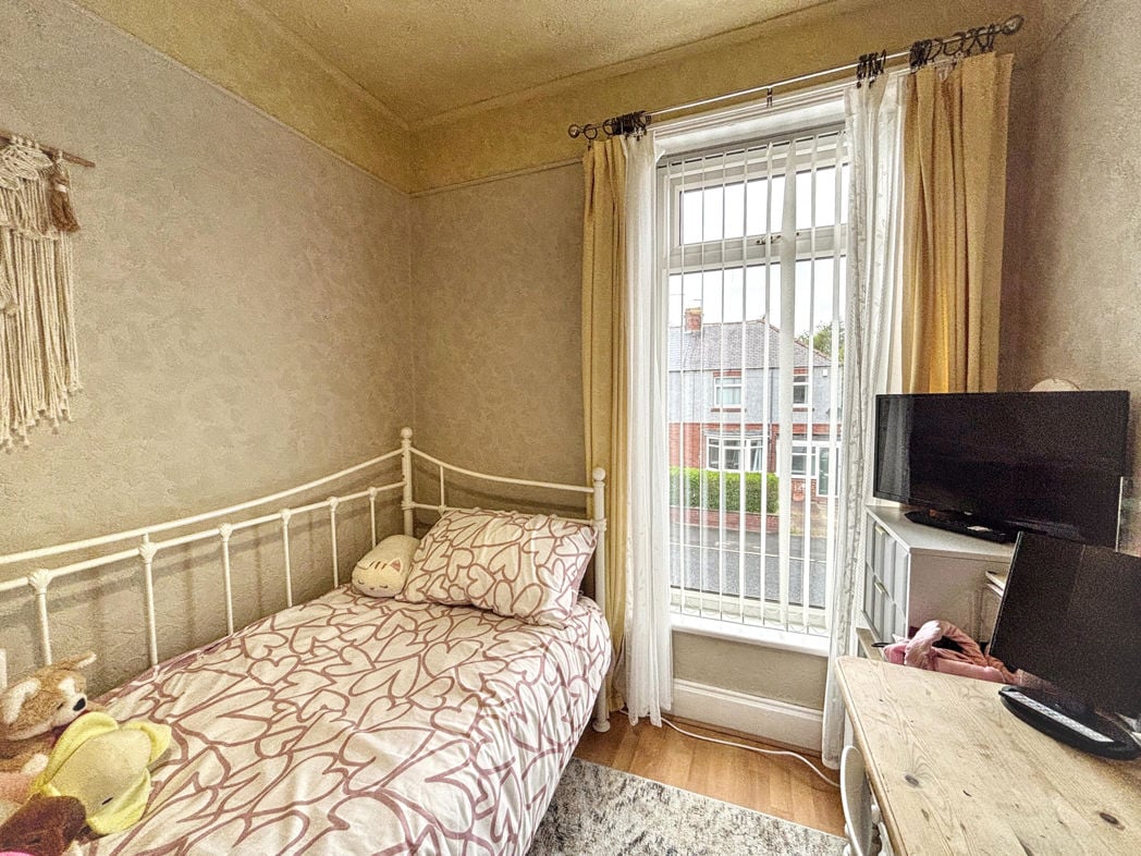 Property image 28 of 34