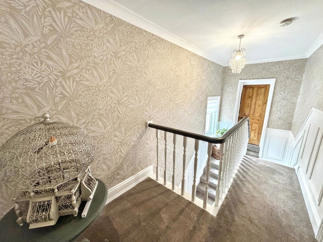 Property image 19 of 34