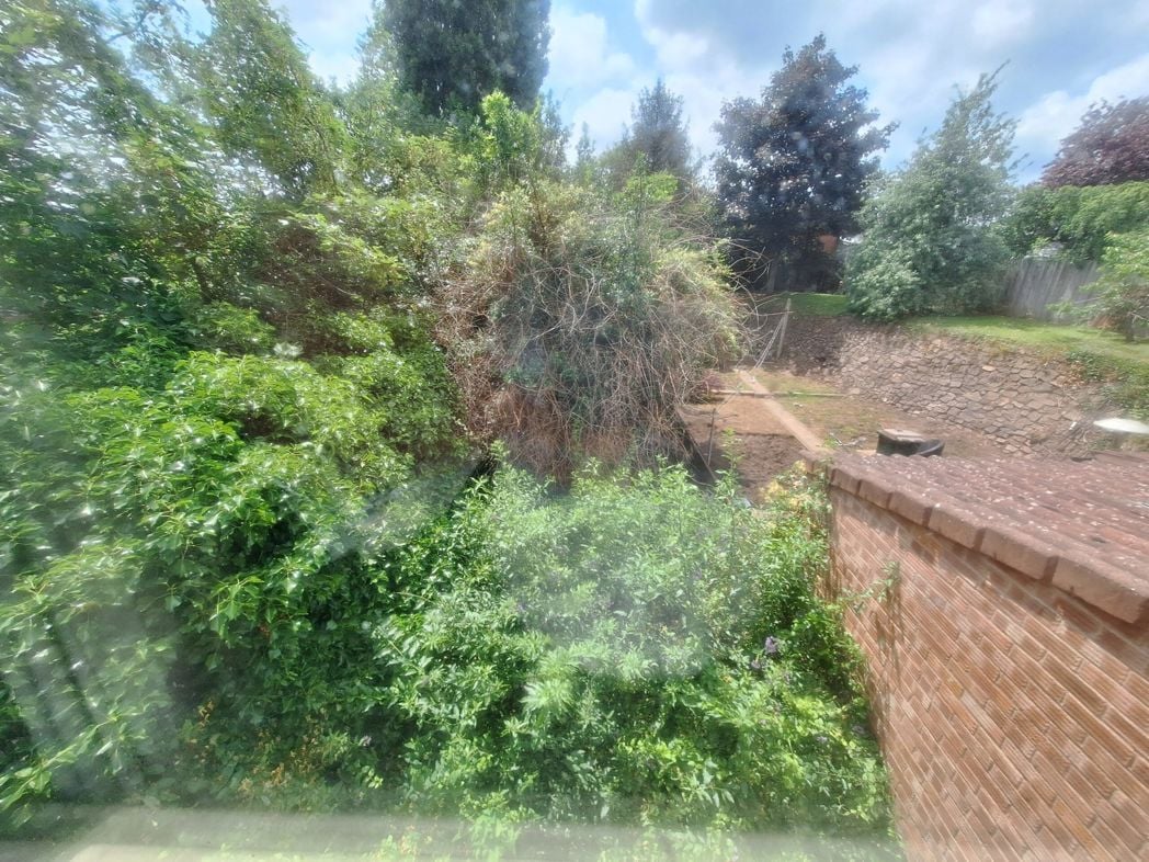 Property image 9 of 9
