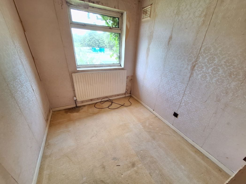Property image 8 of 9