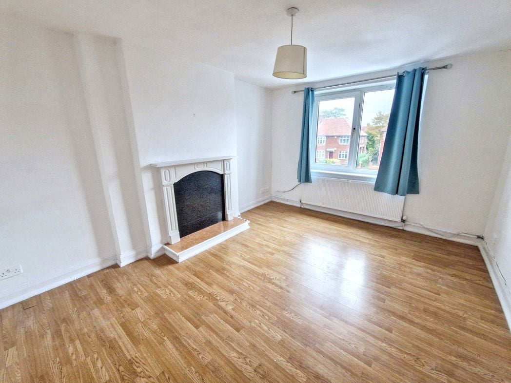Property image 2 of 7