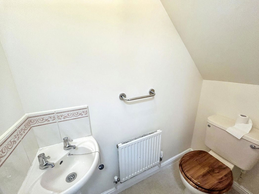 Property image 6 of 13