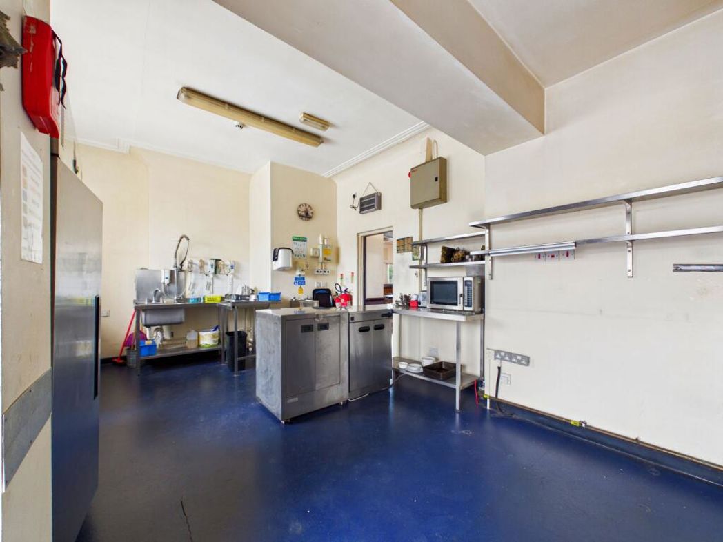 Property image 14 of 20