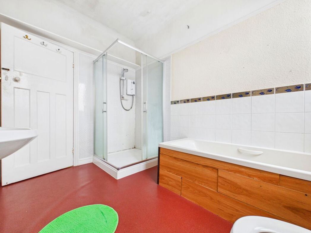 Property image 17 of 20