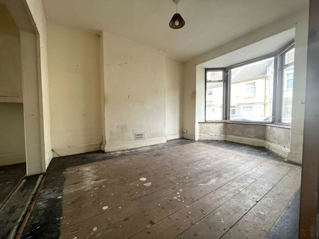 Property image 2 of 7