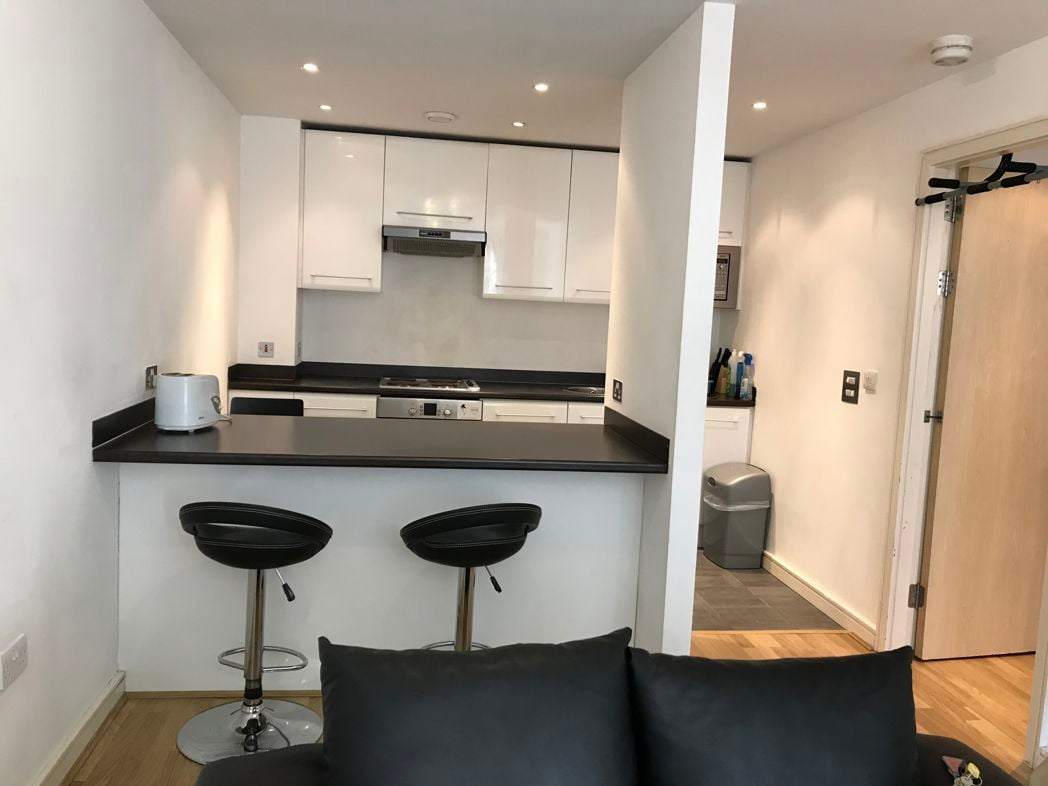 Property image 2 of 9