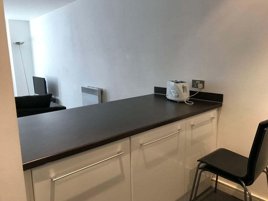 Property image 5 of 9