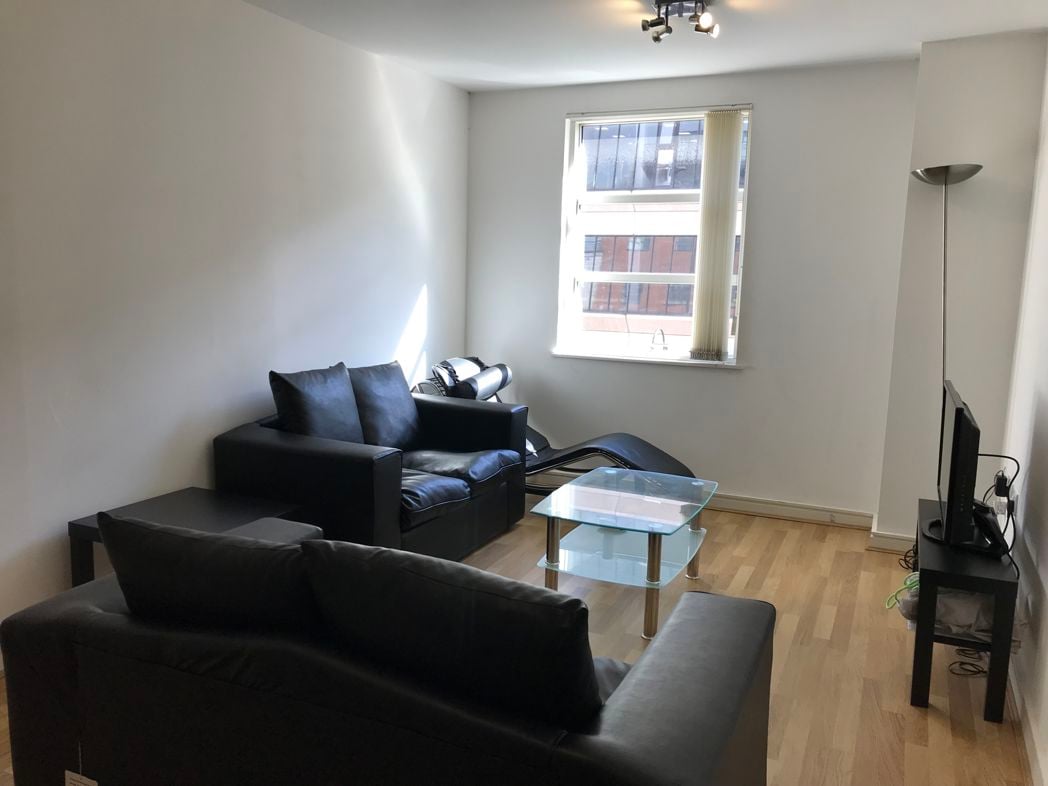 Property image 1 of 9