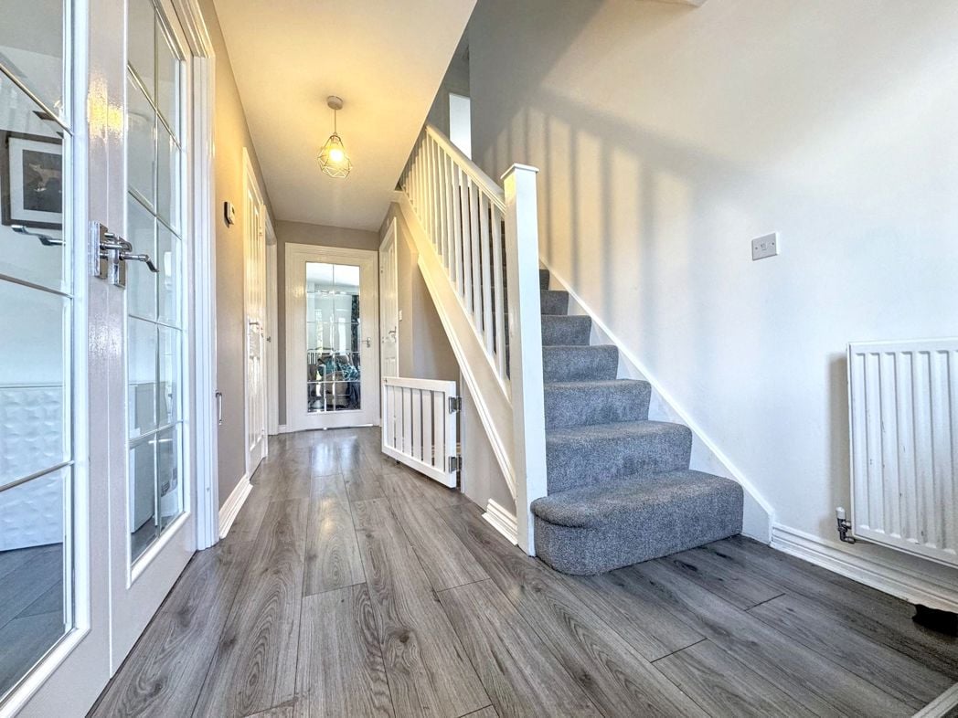 Property image 4 of 26