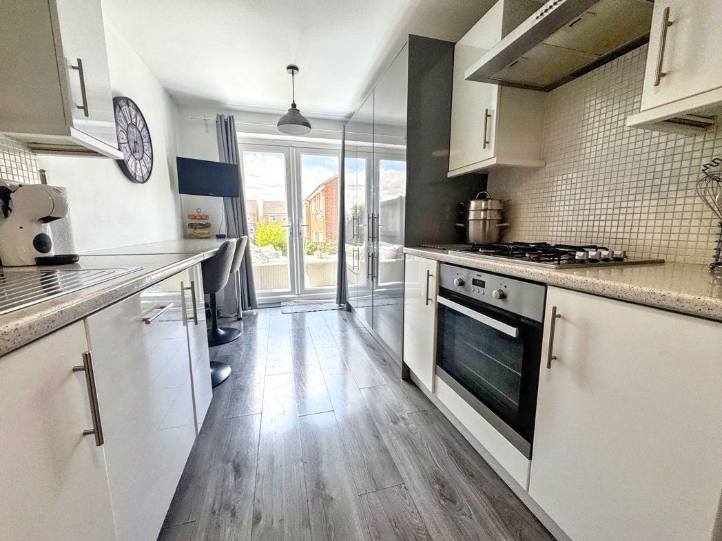 Property image 6 of 26